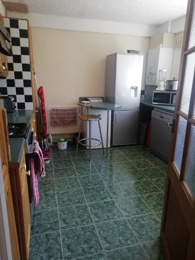 Cozy Loft In Bushey, 20 Mins By Train To Euston London Lejlighed Eksteriør billede